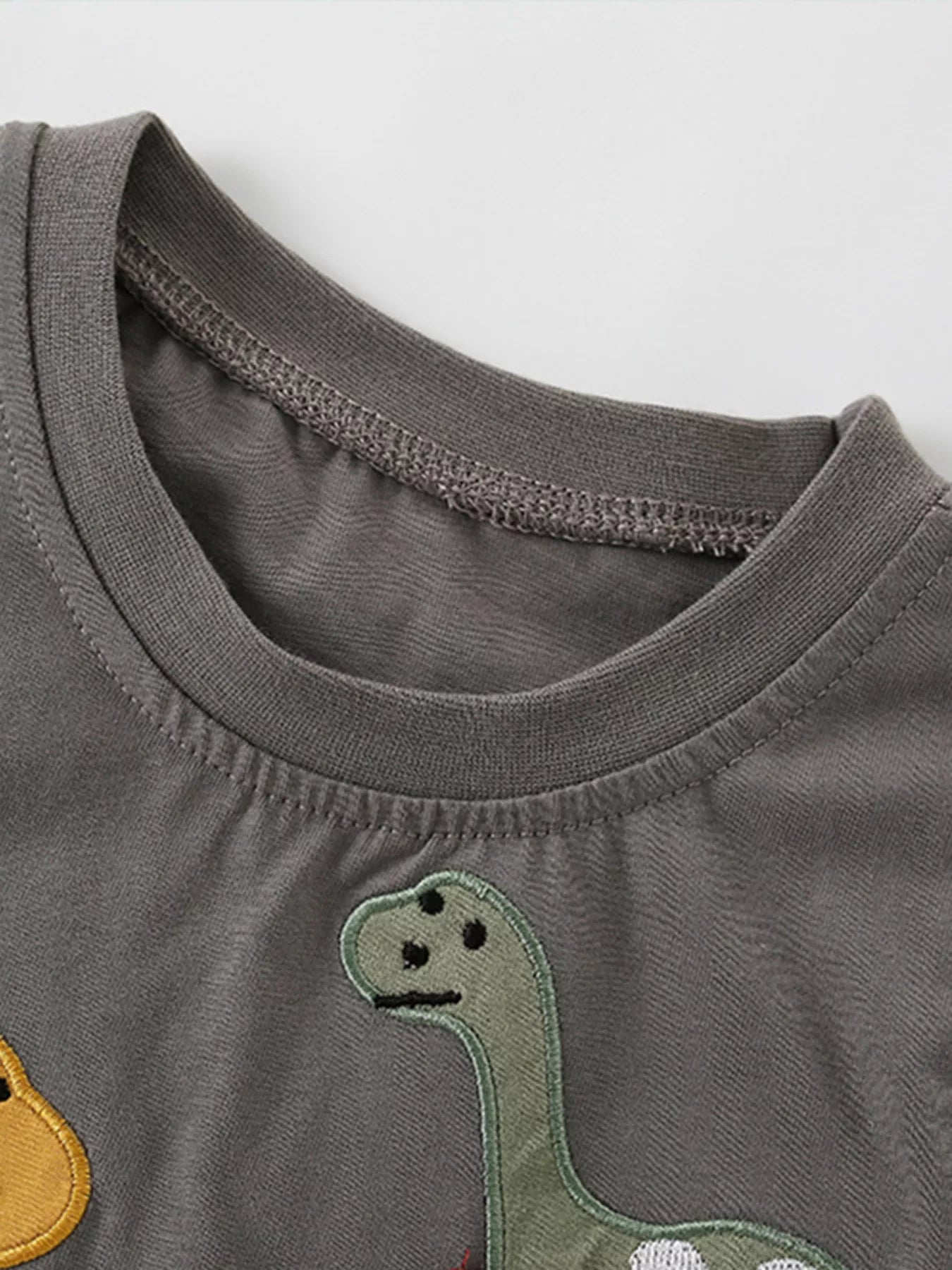 Boys Dinosaur Applique T-Shirt & Shorts Set – 2-Piece Summer Outfit | Sizes 6Y–8Y