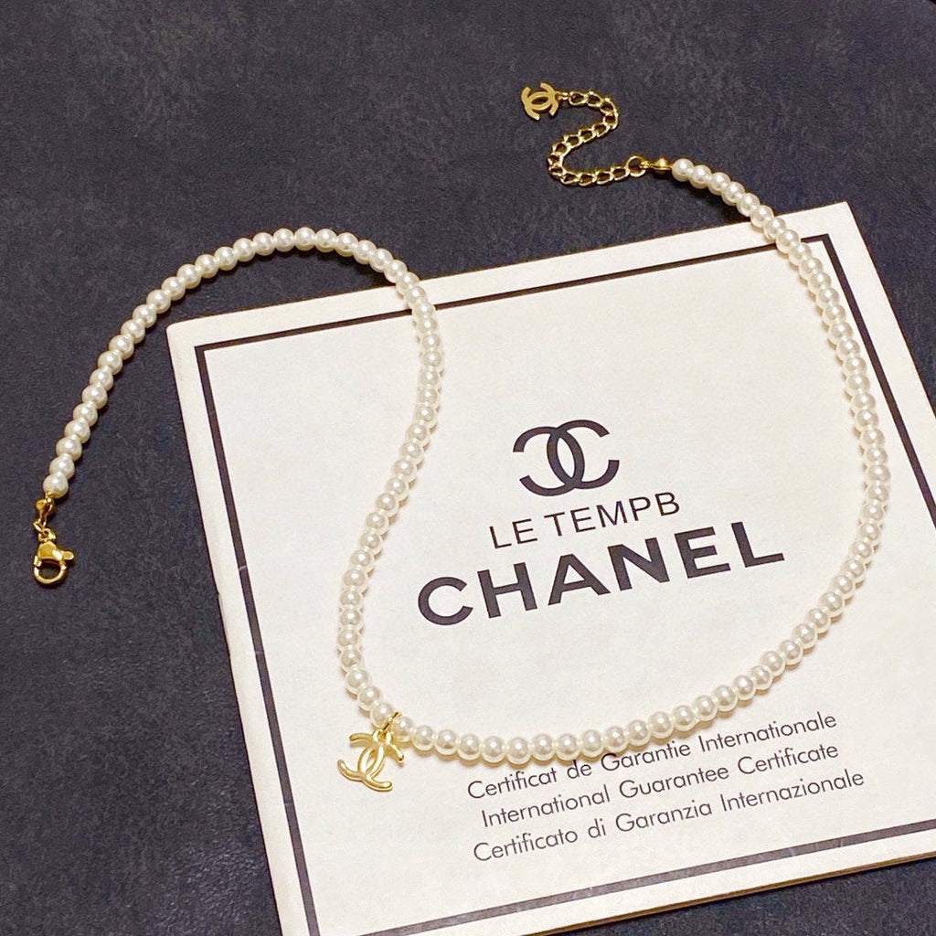 18K CC Pearls Choker Necklace